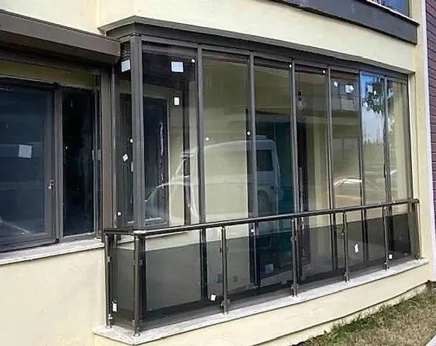 System przesuwno-obrotowy – W-BLK TERMO