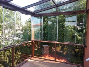 Szklane zadaszenie tarasu